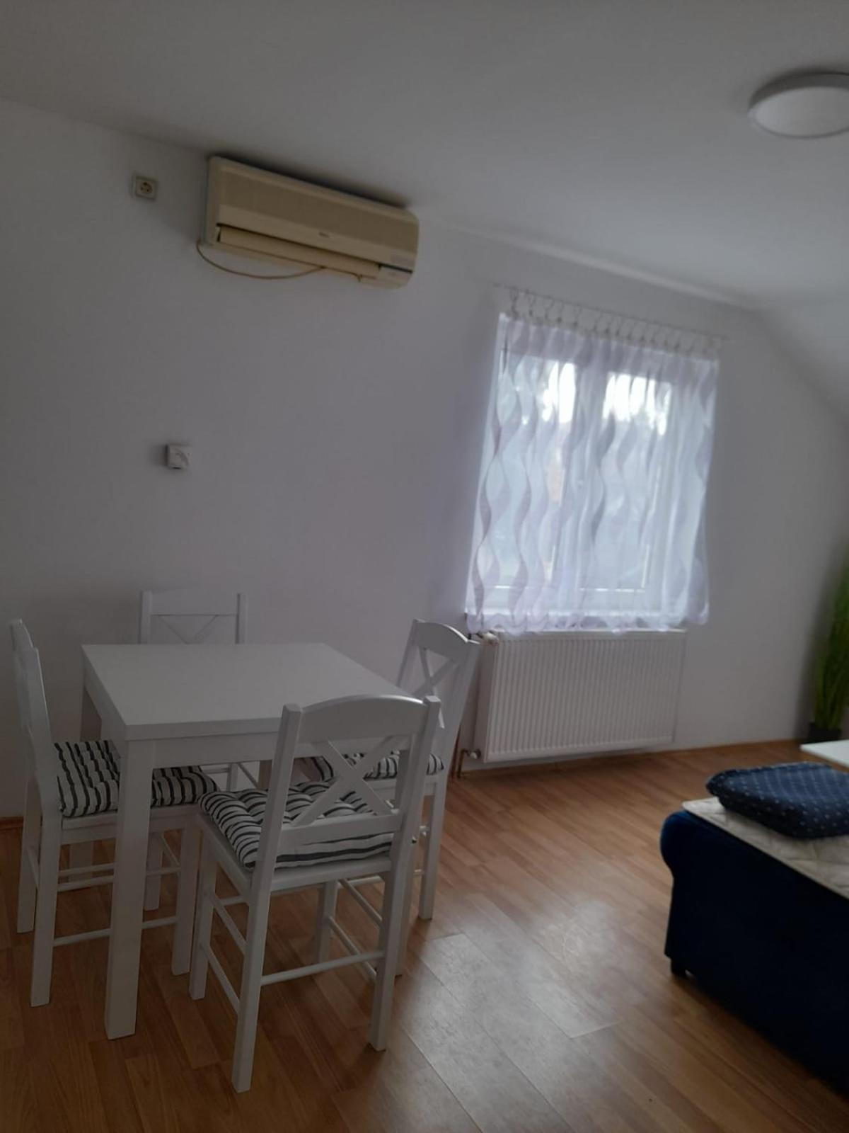 Apartman Giovanni Arandjelovac Exterior photo